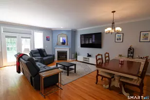 19 St Andrews Cir, Wallingford, CT 06492 - Photo 9