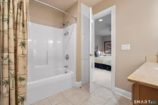 12 Logans Way, Danbury, CT 06811 - Photo 27
