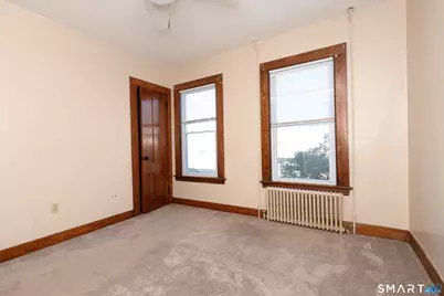 25 Clifton Street, Wallingford, CT 06492 - Photo 7