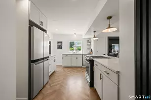 14 Jamaica Ct, East Haven, CT 06512 - Photo 15