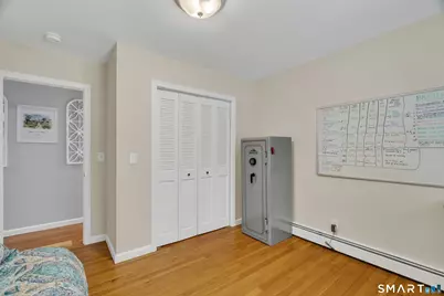 13 Foxcroft Road, East Lyme, CT 06357 - Photo 15
