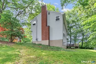 21 Overlook Pl, Trumbull, CT 06611 - Photo 35