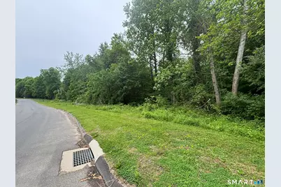 7 Holley Lane, Prospect, CT 06712 - Photo 3