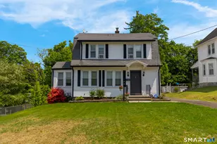 24 Pleasant Ave, Naugatuck, CT 06770 - Photo 1