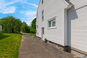 24 Pleasant Ave, Naugatuck, CT 06770 - Photo 23