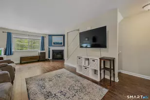 310 Boston Post Rd, Waterford, CT 06385 - Photo 5