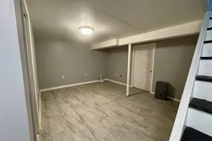 23 Katie Ln, Waterbury, CT 06708 - Photo 11