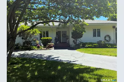 10 Heron Road, Norwalk, CT 06855 - Photo 1
