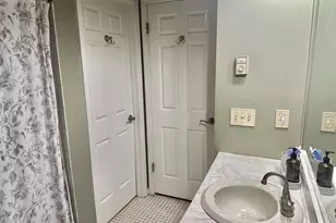 8 Rose Ln, Danbury, CT 06811 - Photo 15
