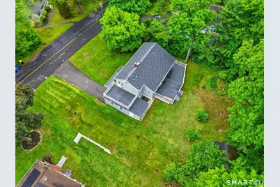 27 Shawnee Road, Trumbull, CT 06611 - Photo 5