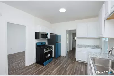15 Walnut Street, West Haven, CT 06516 - Photo 7