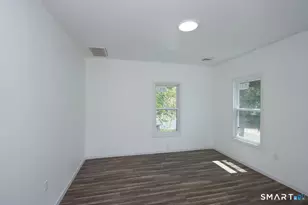 15 Walnut St, West Haven, CT 06516 - Photo 23