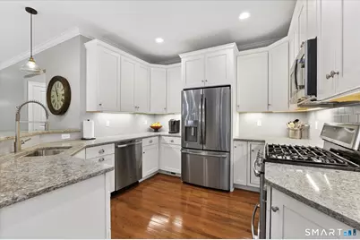 8 Carson Way, Simsbury, CT 06070 - Photo 17