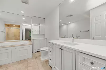 3300 Park Avenue #33, Bridgeport, CT 06604 - Photo 23