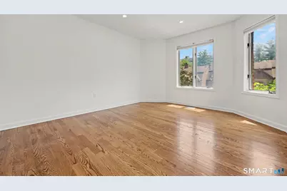 3300 Park Avenue #33, Bridgeport, CT 06604 - Photo 17