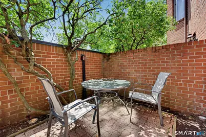 3300 Park Avenue #33, Bridgeport, CT 06604 - Photo 1