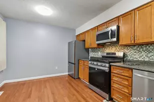 301 Mill Pond Dr, South Windsor, CT 06074 - Photo 7