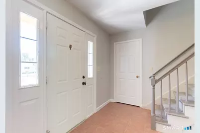 37 Vintage Road, Trumbull, CT 06611 - Photo 3