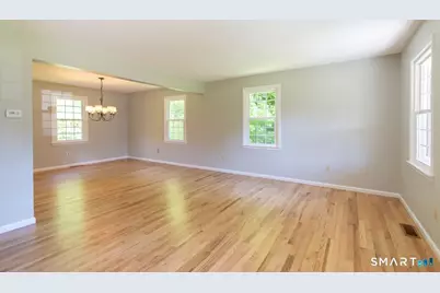 37 Vintage Road, Trumbull, CT 06611 - Photo 5