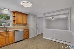 31 Piper Ln, East Hartford, CT 06118 - Photo 7