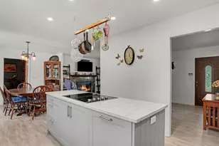 21 Linden Dr, Milford, CT 06460 - Photo 9