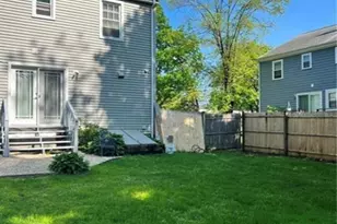 1079 Brooklawn Ave, Fairfield, CT 06825 - Photo 27