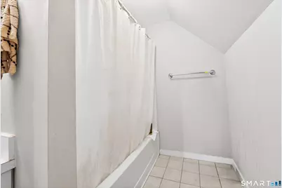 62 Lawrence Street #3rd floor, New Haven, CT 06511 - Photo 15