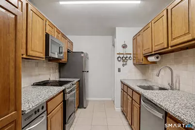 89 Harbor Drive #206, Stamford, CT 06902 - Photo 9