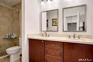 89 Harbor Dr, Stamford, CT 06902 - Photo 15