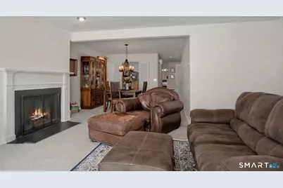 89 Harbor Drive #206, Stamford, CT 06902 - Photo 3