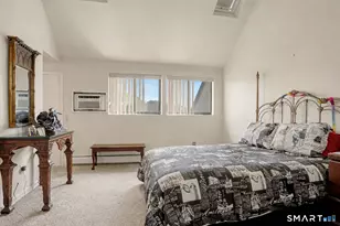 89 Harbor Dr, Stamford, CT 06902 - Photo 11