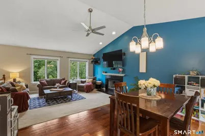 132 Lake Street, Manchester, CT 06042 - Photo 9