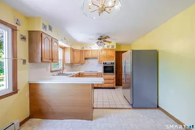 42 Silvermine Road, Brookfield, CT 06804 - Photo 9