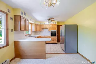 42 Silvermine Rd, Brookfield, CT 06804 - Photo 9