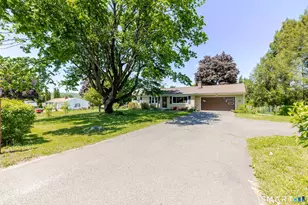 42 Silvermine Rd, Brookfield, CT 06804 - Photo 35