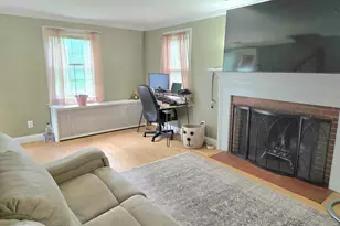 118 St Charles St, West Hartford, CT 06119 - Photo 5