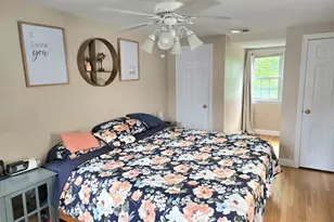 118 St Charles St, West Hartford, CT 06119 - Photo 13