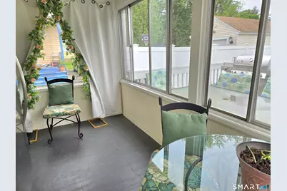 118 Saint Charles Street, West Hartford, CT 06119 - Photo 23