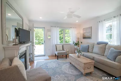 21 Overlook Avenue, Groton, CT 06355 - Photo 5