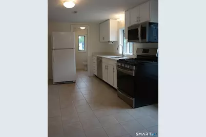 25-27 Jetland Place #27, Bridgeport, CT 06605 - Photo 3
