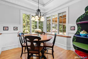 83 Kings Hwy, North Haven, CT 06473 - Photo 15