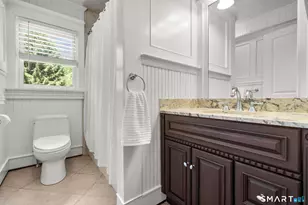 83 Kings Hwy, North Haven, CT 06473 - Photo 25