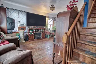 250 Wall St, Waterbury, CT 06704 - Photo 15