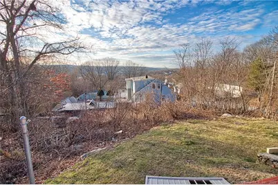250 Wall Street, Waterbury, CT 06704 - Photo 13