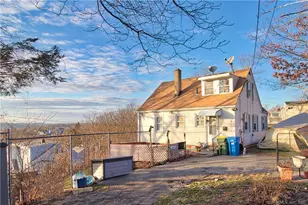 250 Wall St, Waterbury, CT 06704 - Photo 7