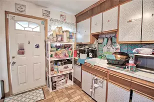 250 Wall St, Waterbury, CT 06704 - Photo 15