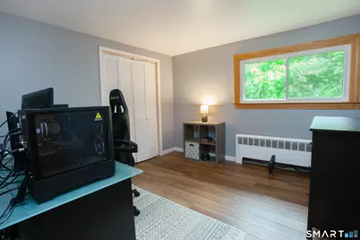 9-11 Winthrop Street, Simsbury, CT 06081 - Photo 17
