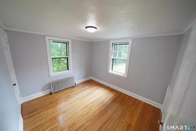 9-11 Winthrop Street, Simsbury, CT 06081 - Photo 33