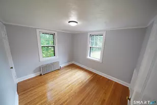 9-11 Winthrop St, Simsbury, CT 06081 - Photo 33