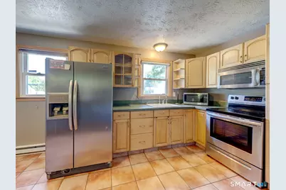 39 Bernside Drive, Bristol, CT 06010 - Photo 21